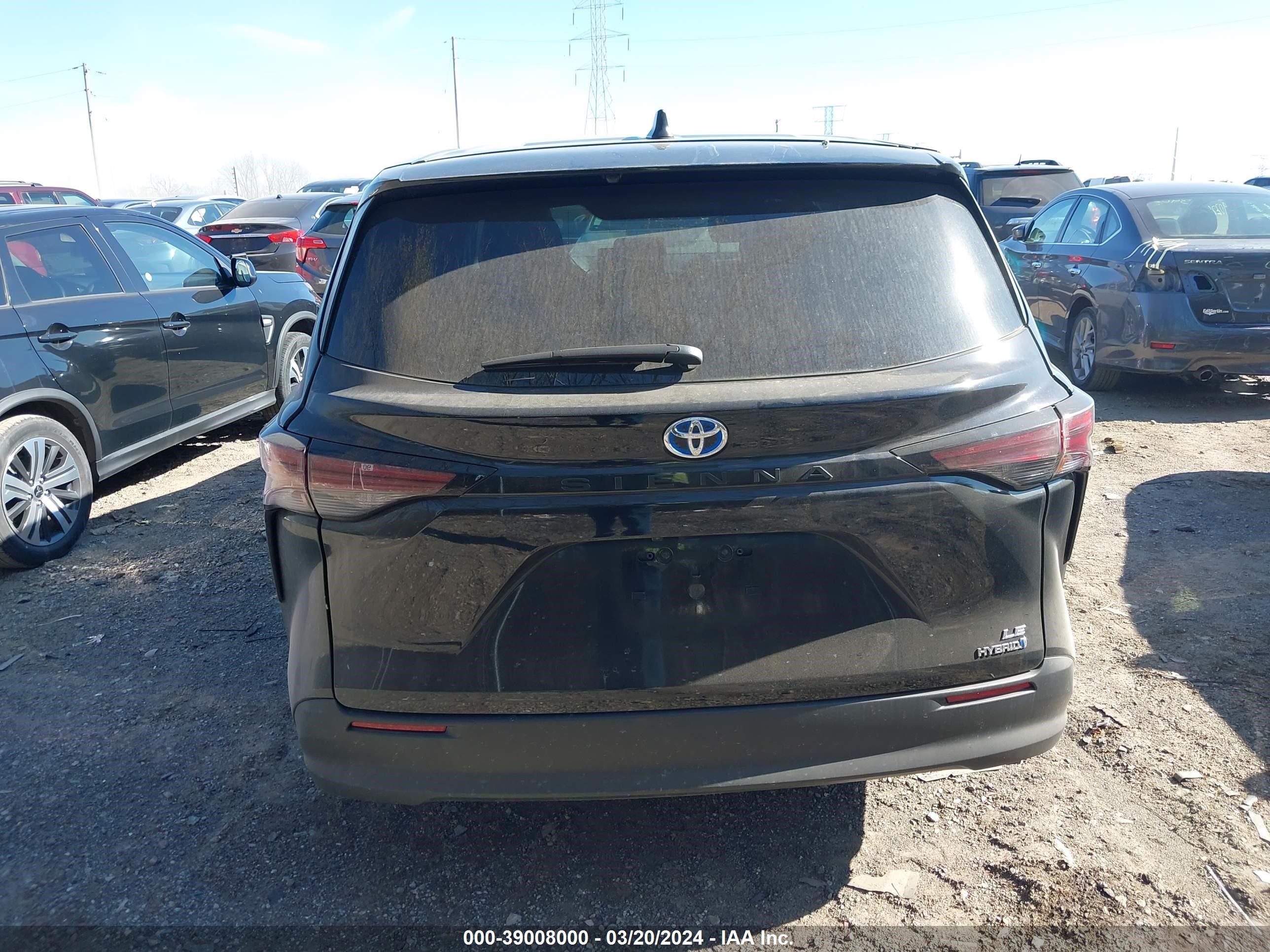 Photo 15 VIN: 5TDKRKEC4PS167417 - TOYOTA SIENNA 