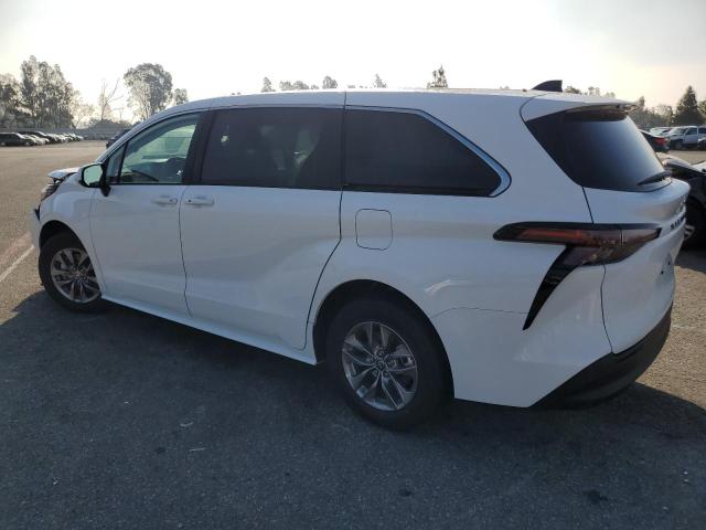 Photo 1 VIN: 5TDKRKEC4RS187895 - TOYOTA SIENNA LE 