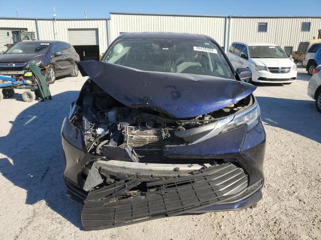 Photo 4 VIN: 5TDKRKEC5MS010622 - TOYOTA SIENNA LE 