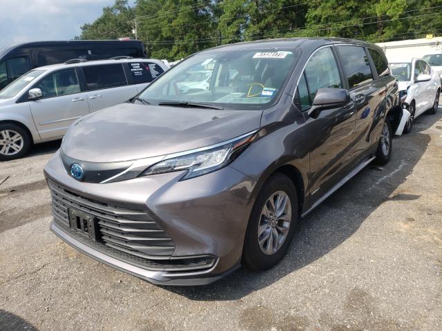 Photo 1 VIN: 5TDKRKEC5MS014850 - TOYOTA SIENNA LE 