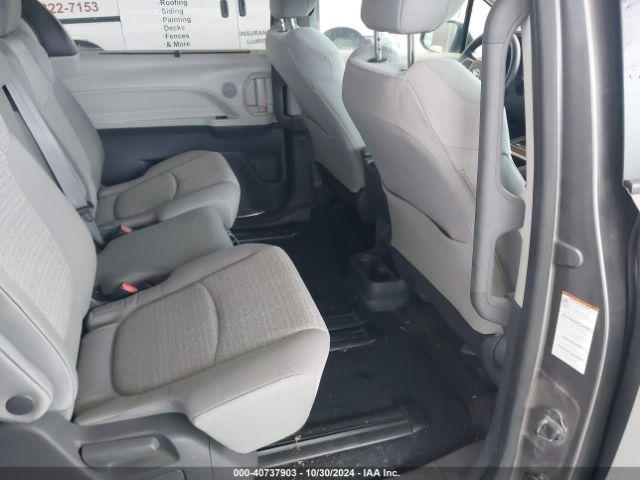 Photo 7 VIN: 5TDKRKEC5MS016873 - TOYOTA SIENNA 