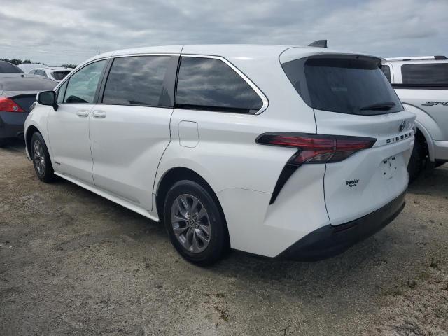 Photo 1 VIN: 5TDKRKEC5MS046049 - TOYOTA SIENNA LE 