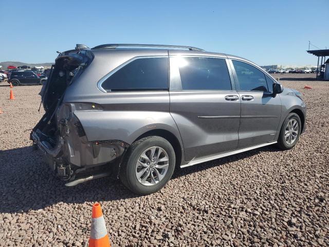 Photo 2 VIN: 5TDKRKEC5MS051008 - TOYOTA SIENNA LE 