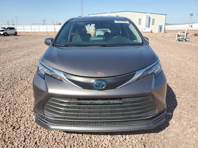 Photo 4 VIN: 5TDKRKEC5MS051008 - TOYOTA SIENNA LE 