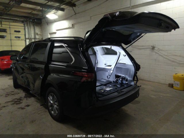 Photo 2 VIN: 5TDKRKEC5NS115145 - TOYOTA SIENNA 