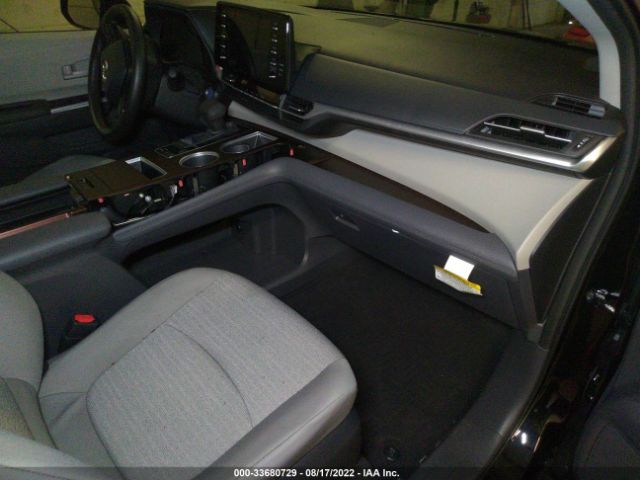 Photo 4 VIN: 5TDKRKEC5NS115145 - TOYOTA SIENNA 