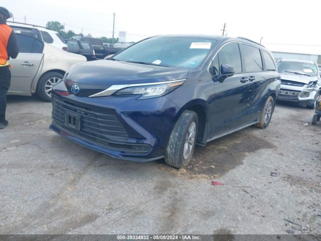 Photo 1 VIN: 5TDKRKEC5NS124668 - TOYOTA SIENNA 