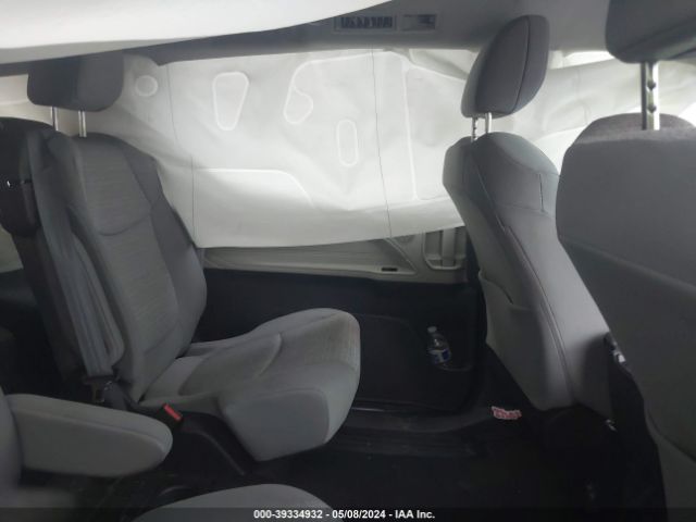 Photo 7 VIN: 5TDKRKEC5NS124668 - TOYOTA SIENNA 