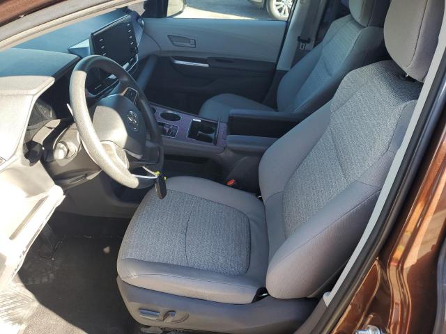 Photo 6 VIN: 5TDKRKEC6MS011827 - TOYOTA SIENNA 