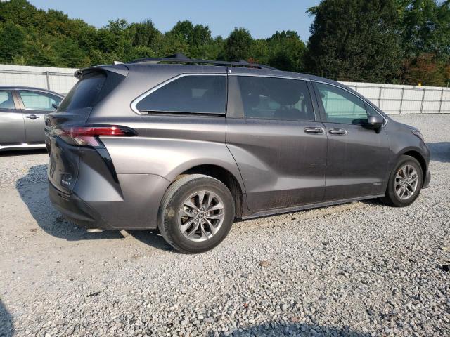 Photo 2 VIN: 5TDKRKEC6MS027302 - TOYOTA SIENNA LE 