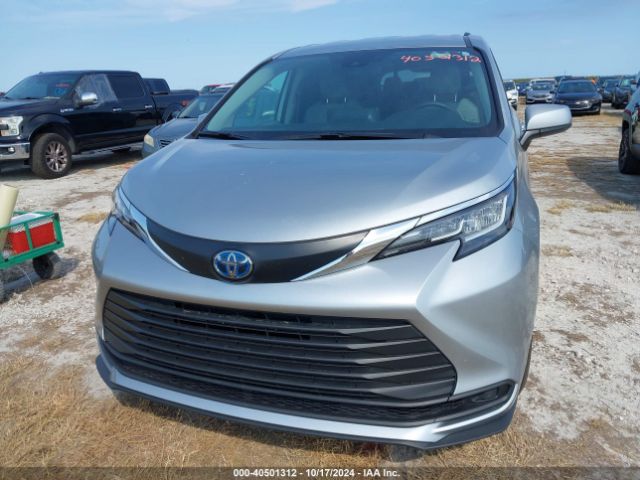 Photo 5 VIN: 5TDKRKEC6MS035027 - TOYOTA SIENNA 