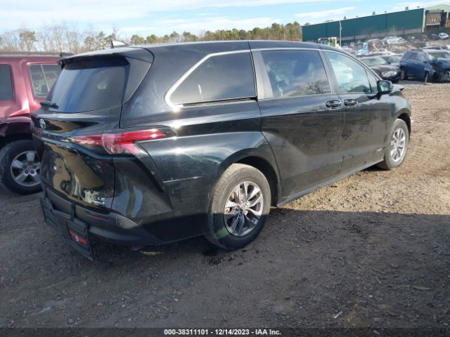 Photo 3 VIN: 5TDKRKEC6MS046738 - TOYOTA SIENNA 