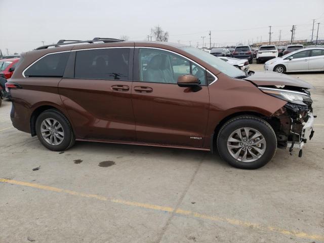 Photo 3 VIN: 5TDKRKEC6MS059523 - TOYOTA SIENNA LE 