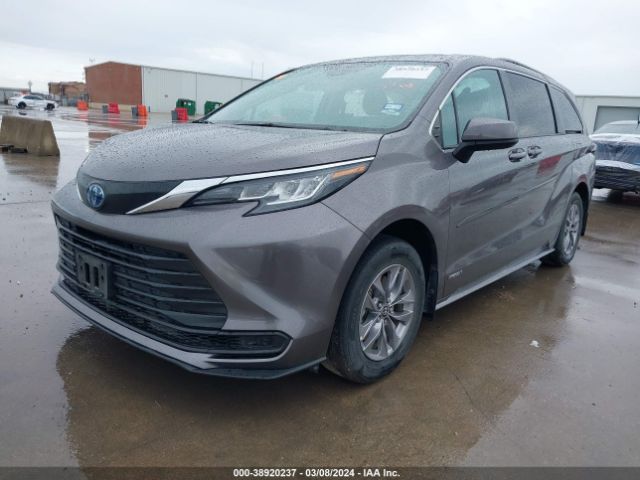 Photo 1 VIN: 5TDKRKEC6MS073714 - TOYOTA SIENNA 