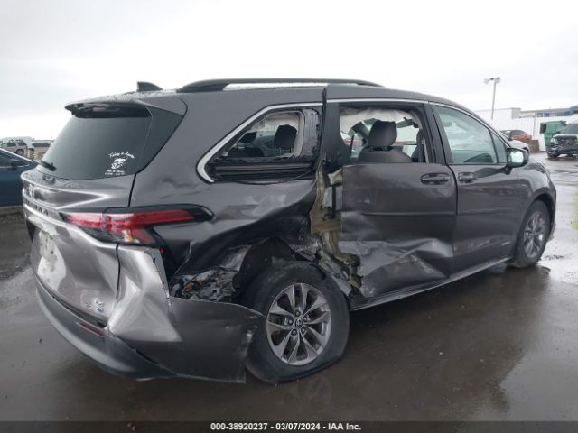 Photo 5 VIN: 5TDKRKEC6MS073714 - TOYOTA SIENNA 