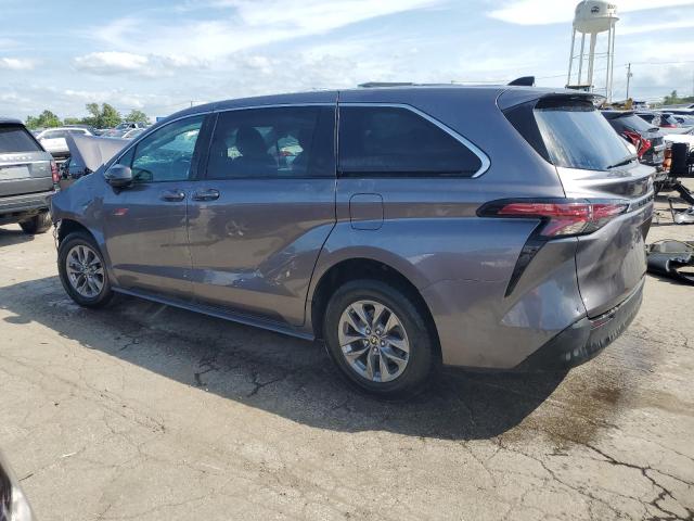 Photo 1 VIN: 5TDKRKEC6NS088120 - TOYOTA SIENNA LE 