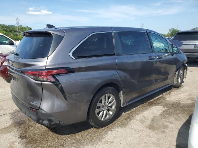 Photo 2 VIN: 5TDKRKEC6NS088120 - TOYOTA SIENNA LE 