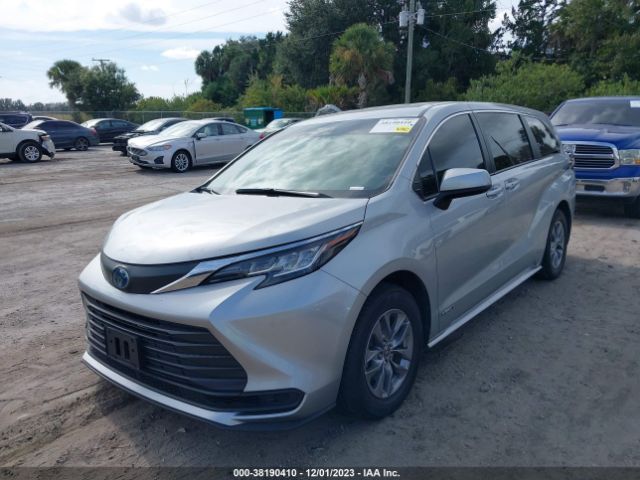 Photo 1 VIN: 5TDKRKEC7MS046845 - TOYOTA SIENNA 