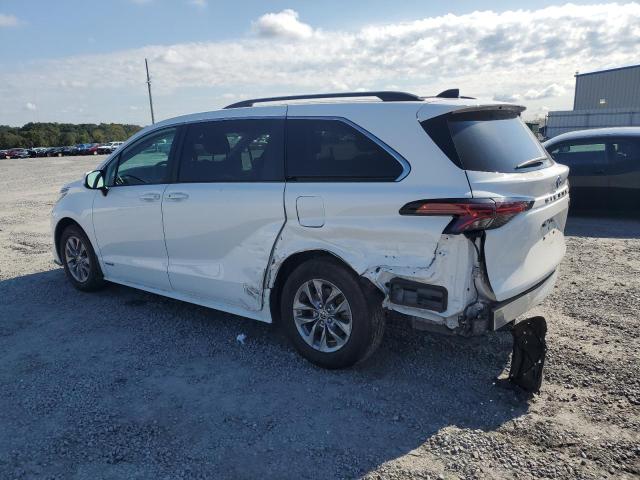 Photo 1 VIN: 5TDKRKEC7MS056579 - TOYOTA SIENNA LE 