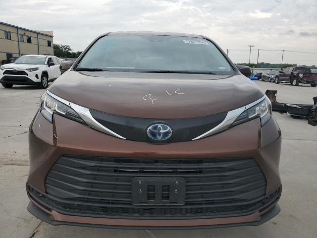 Photo 4 VIN: 5TDKRKEC7PS141622 - TOYOTA SIENNA LE 