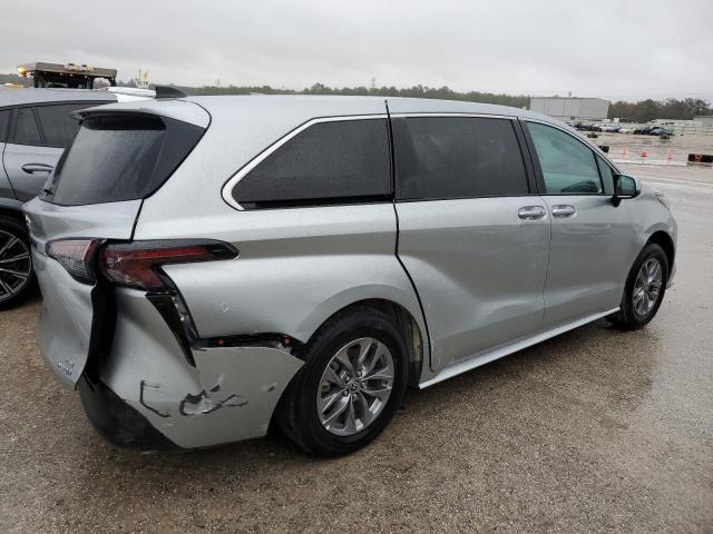 Photo 2 VIN: 5TDKRKEC7PS152782 - TOYOTA SIENNA LE 