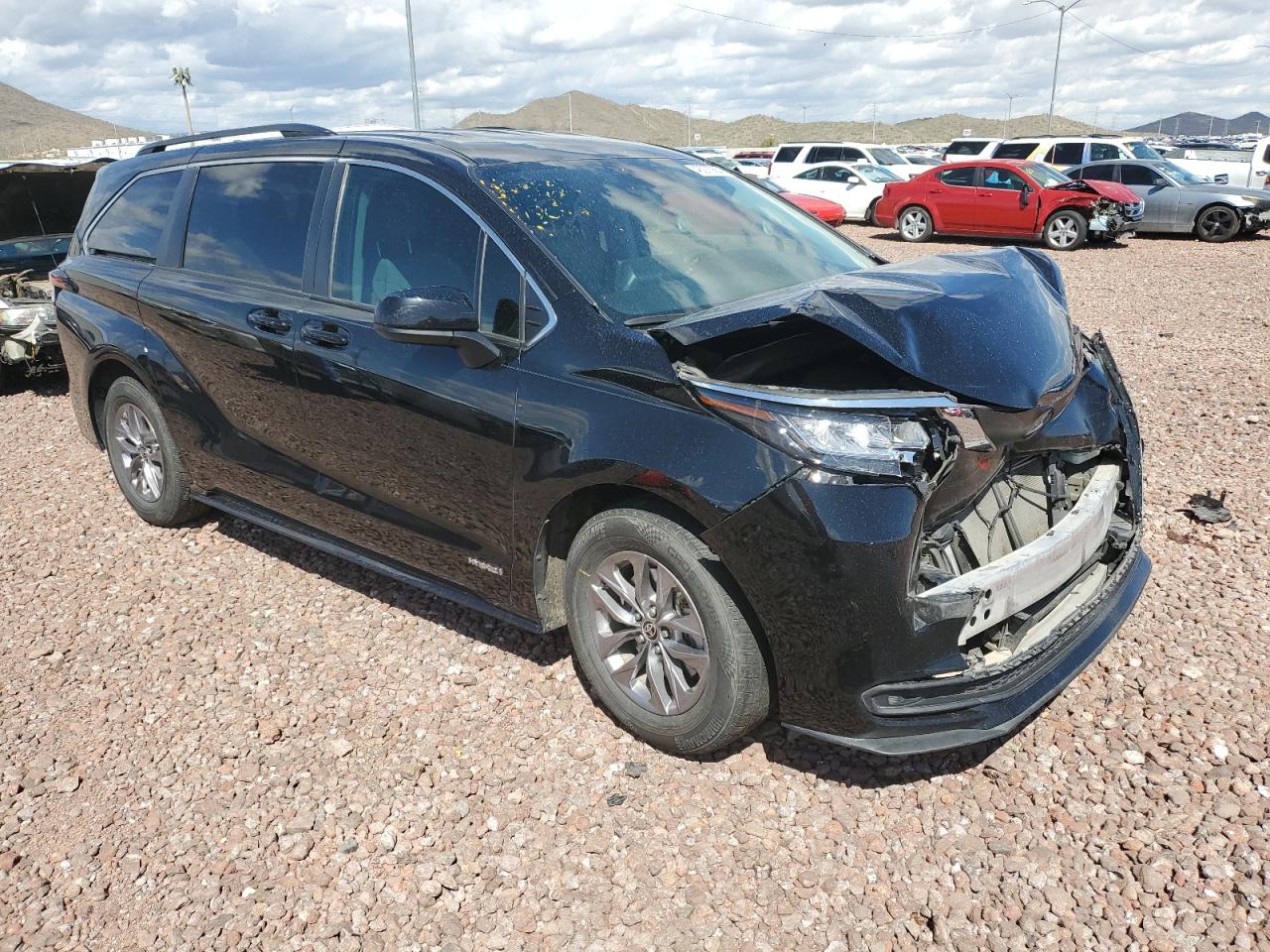 Photo 3 VIN: 5TDKRKEC8MS037247 - TOYOTA SIENNA 