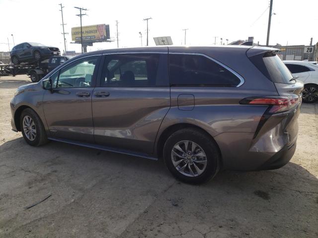 Photo 1 VIN: 5TDKRKEC8MS043873 - TOYOTA SIENNA LE 