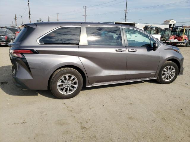 Photo 2 VIN: 5TDKRKEC8MS043873 - TOYOTA SIENNA LE 