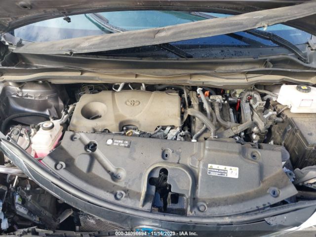 Photo 9 VIN: 5TDKRKEC8MS043873 - TOYOTA SIENNA LE 