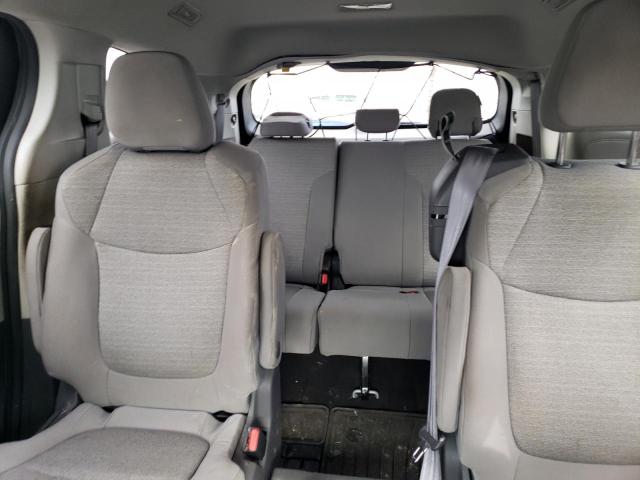 Photo 9 VIN: 5TDKRKEC8MS064707 - TOYOTA SIENNA LE 