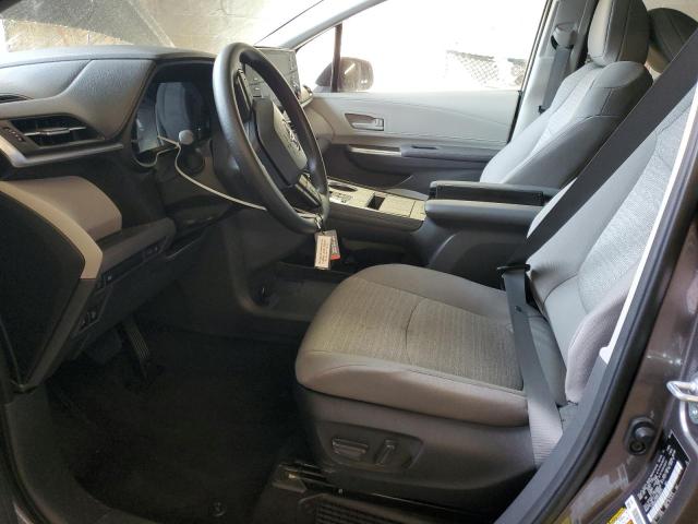 Photo 6 VIN: 5TDKRKEC8PS166271 - TOYOTA SIENNA LE 