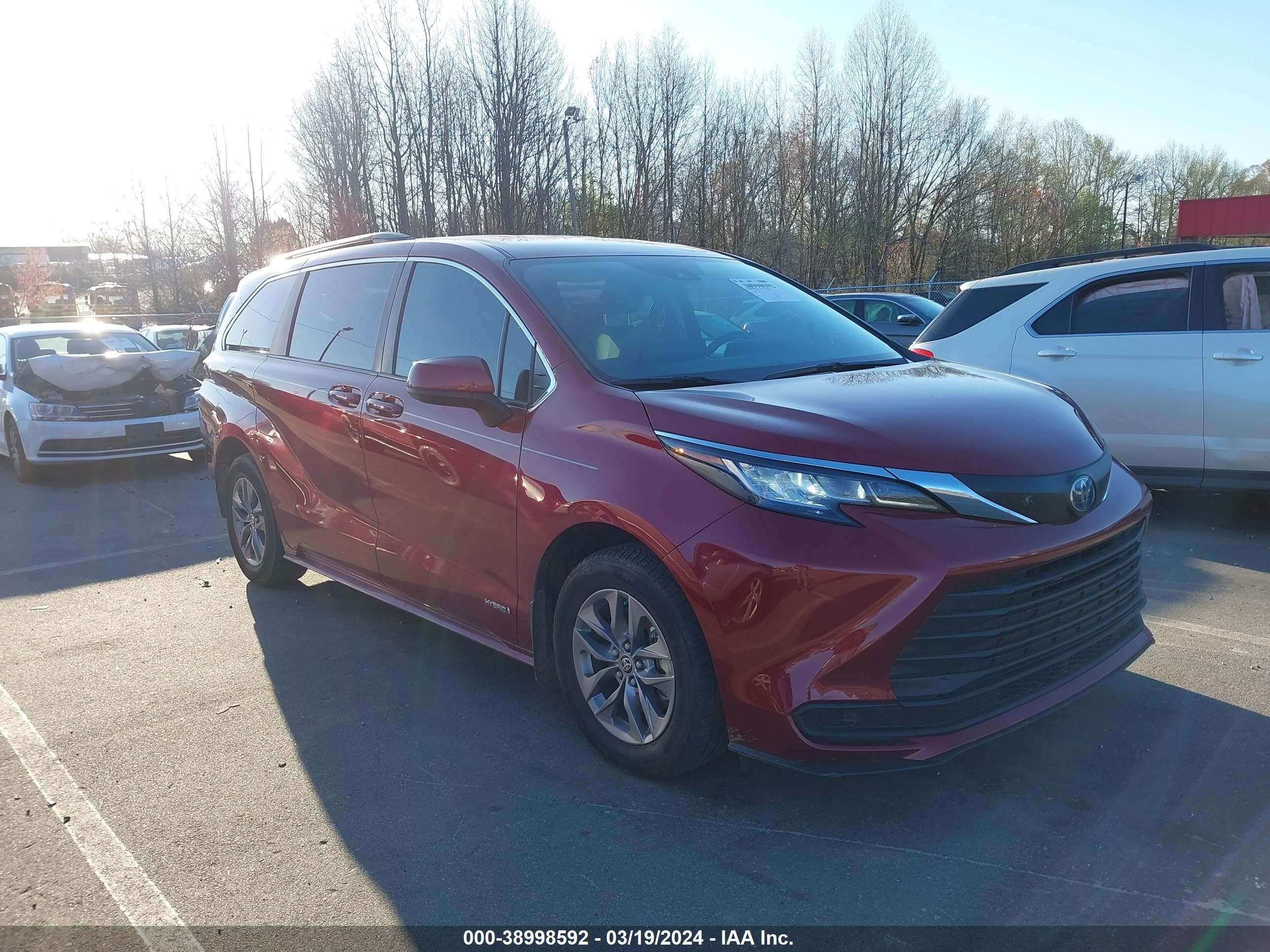 Photo 0 VIN: 5TDKRKEC9MS006329 - TOYOTA SIENNA 