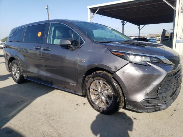 Photo 3 VIN: 5TDKRKEC9MS036527 - TOYOTA SIENNA LE 