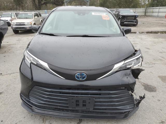 Photo 4 VIN: 5TDKRKEC9MS043977 - TOYOTA SIENNA LE 