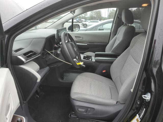 Photo 6 VIN: 5TDKRKEC9MS043977 - TOYOTA SIENNA LE 