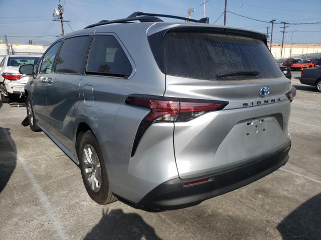 Photo 2 VIN: 5TDKRKECXMS002287 - TOYOTA SIENNA LE 