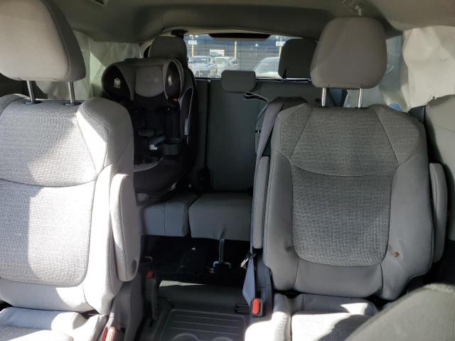 Photo 9 VIN: 5TDKRKECXMS035399 - TOYOTA SIENNA 