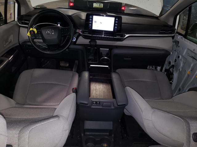 Photo 7 VIN: 5TDKRKECXNS095765 - TOYOTA SIENNA LE 