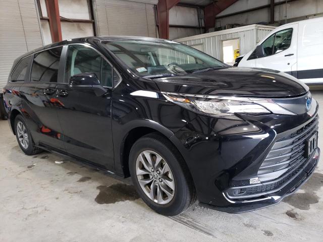 Photo 3 VIN: 5TDKRKECXNS117926 - TOYOTA SIENNA LE 