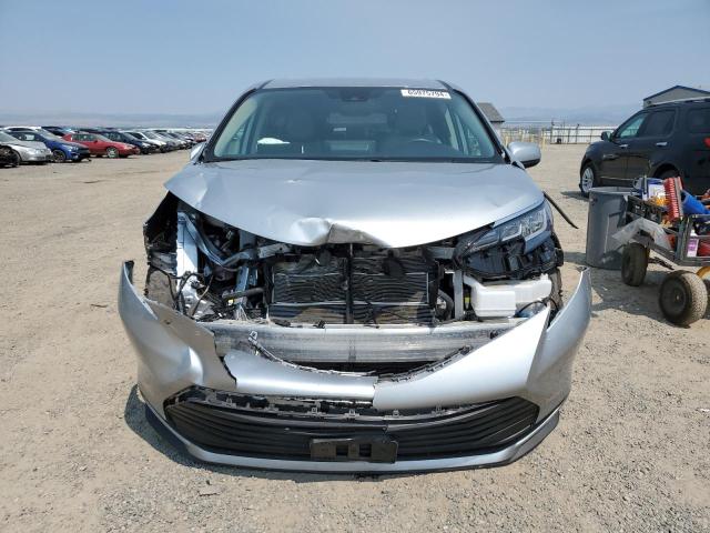 Photo 4 VIN: 5TDKRKECXPS164828 - TOYOTA SIENNA LE 