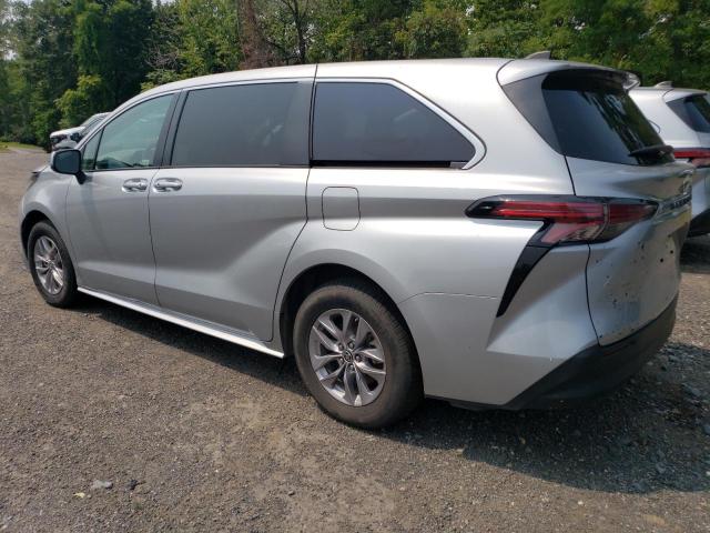 Photo 1 VIN: 5TDKSKFC4NS062196 - TOYOTA SIENNA LE 