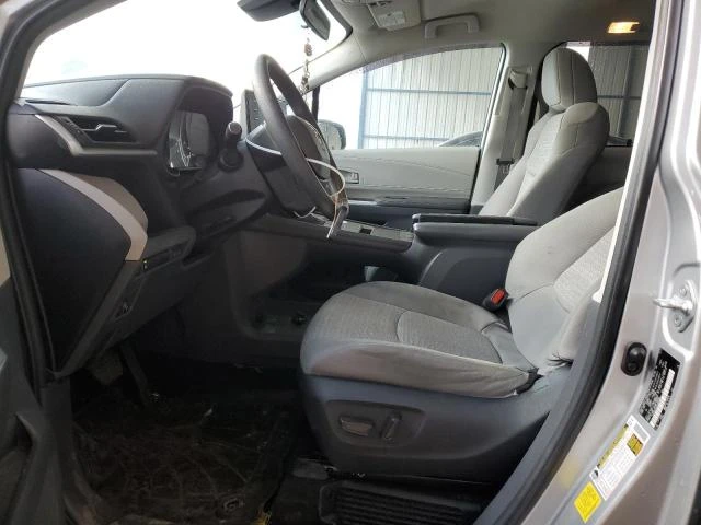 Photo 6 VIN: 5TDKSKFC4PS080989 - TOYOTA SIENNA LE 