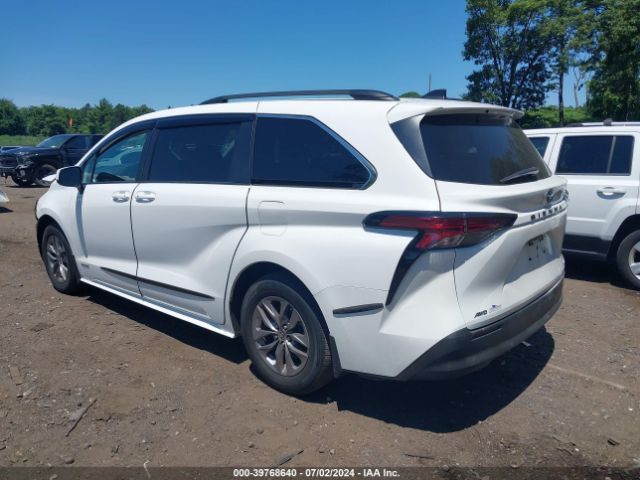 Photo 2 VIN: 5TDKSKFC5MS020215 - TOYOTA SIENNA 