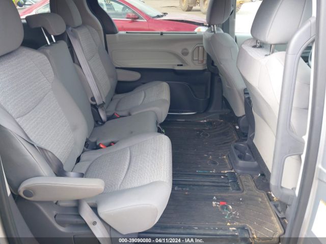 Photo 7 VIN: 5TDKSKFC7MS023858 - TOYOTA SIENNA 