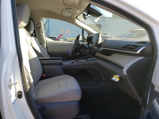 Photo 4 VIN: 5TDKSKFC7MS025707 - TOYOTA SIENNA LE 