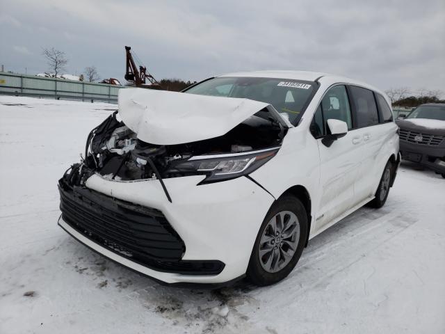 Photo 1 VIN: 5TDKSKFC8MS004154 - TOYOTA SIENNA LE 