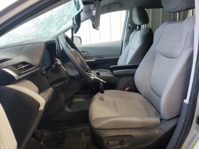 Photo 6 VIN: 5TDKSKFC8NS073668 - TOYOTA SIENNA LE 