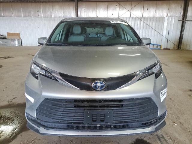 Photo 4 VIN: 5TDKSKFC9NS062209 - TOYOTA SIENNA LE 