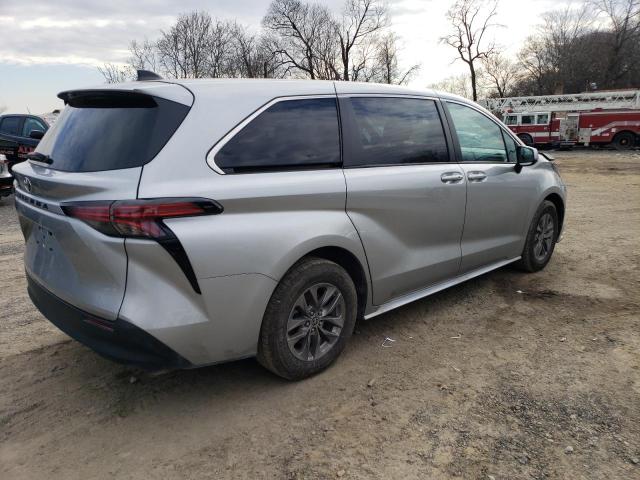 Photo 2 VIN: 5TDKSKFCXNS065572 - TOYOTA SIENNA LE 