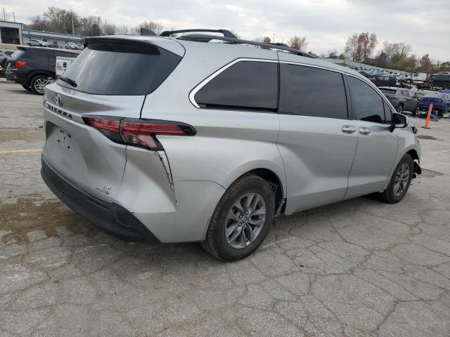 Photo 2 VIN: 5TDKSKFCXNS071159 - TOYOTA SIENNA LE 